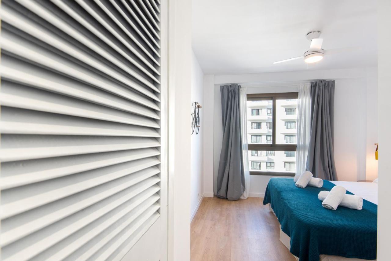 Aloha Puerto Private Apartment 1St Line Carihuela Beach Torremolinos Dış mekan fotoğraf