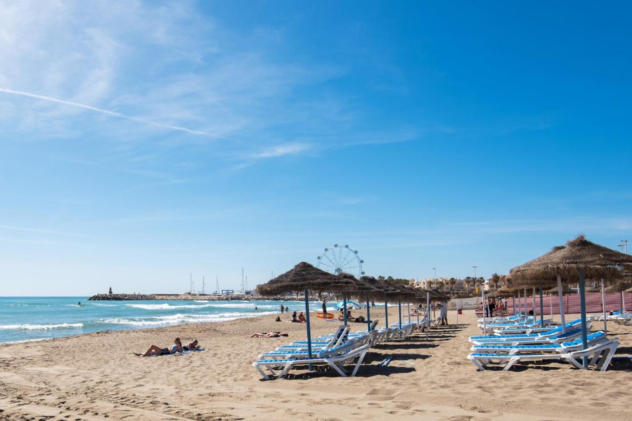 Aloha Puerto Private Apartment 1St Line Carihuela Beach Torremolinos Dış mekan fotoğraf