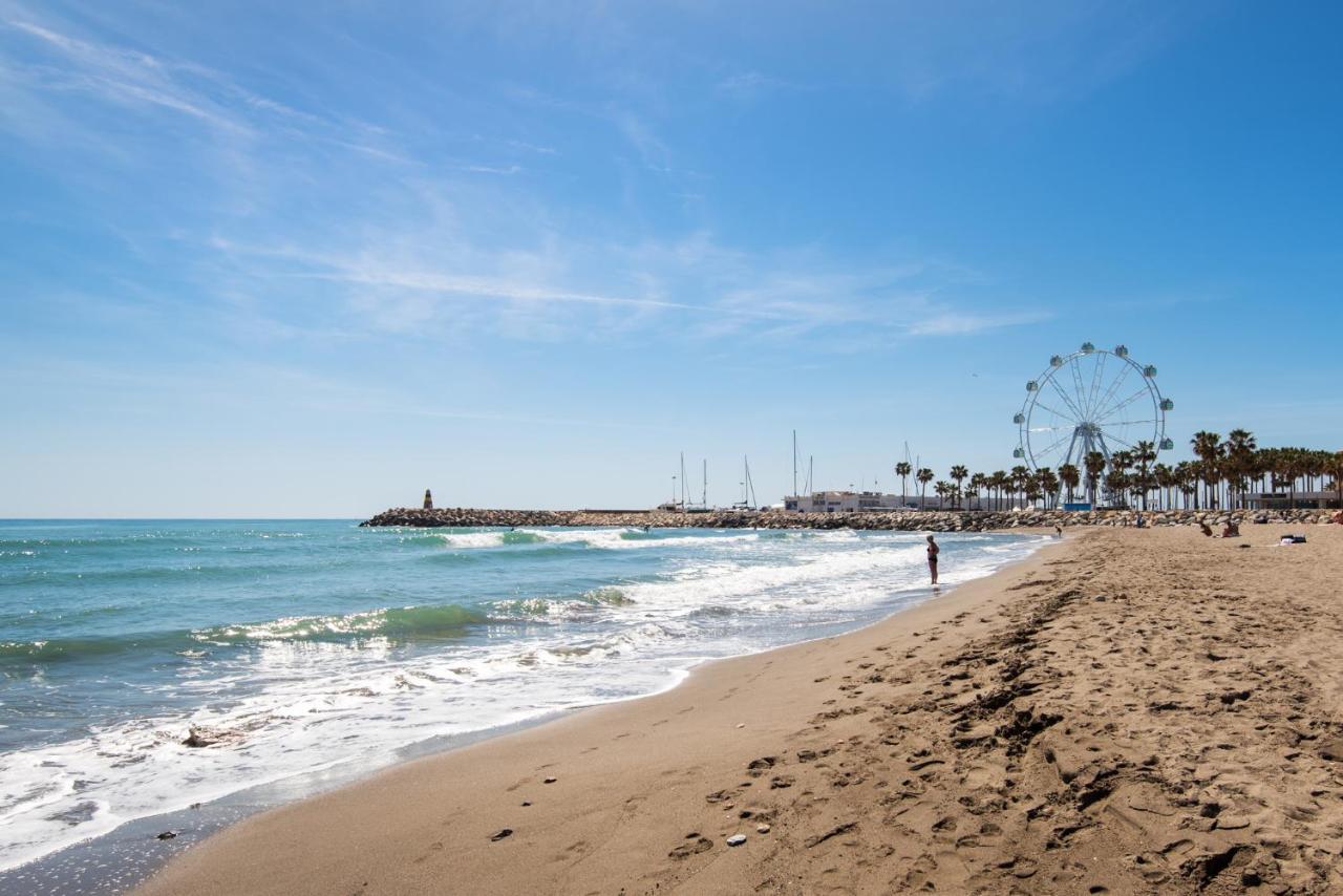 Aloha Puerto Private Apartment 1St Line Carihuela Beach Torremolinos Dış mekan fotoğraf