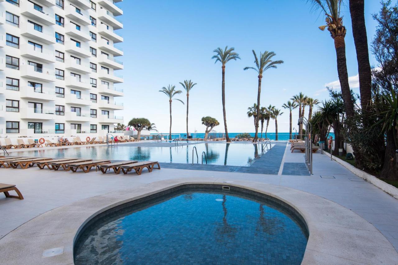 Aloha Puerto Private Apartment 1St Line Carihuela Beach Torremolinos Dış mekan fotoğraf